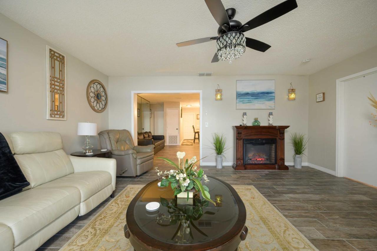 Lakefront Home With Screened Porch And Grill Winter Haven Extérieur photo