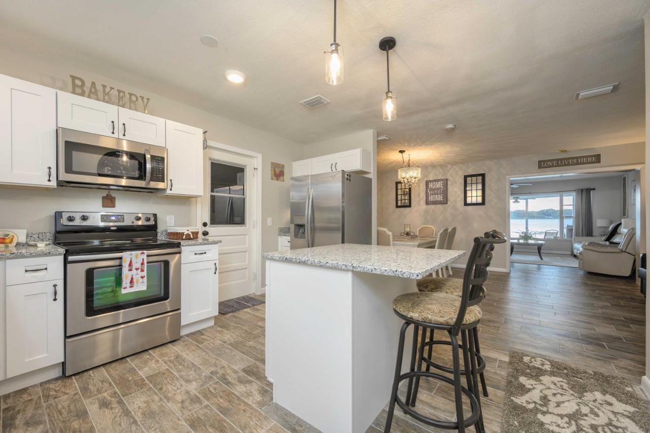 Lakefront Home With Screened Porch And Grill Winter Haven Extérieur photo