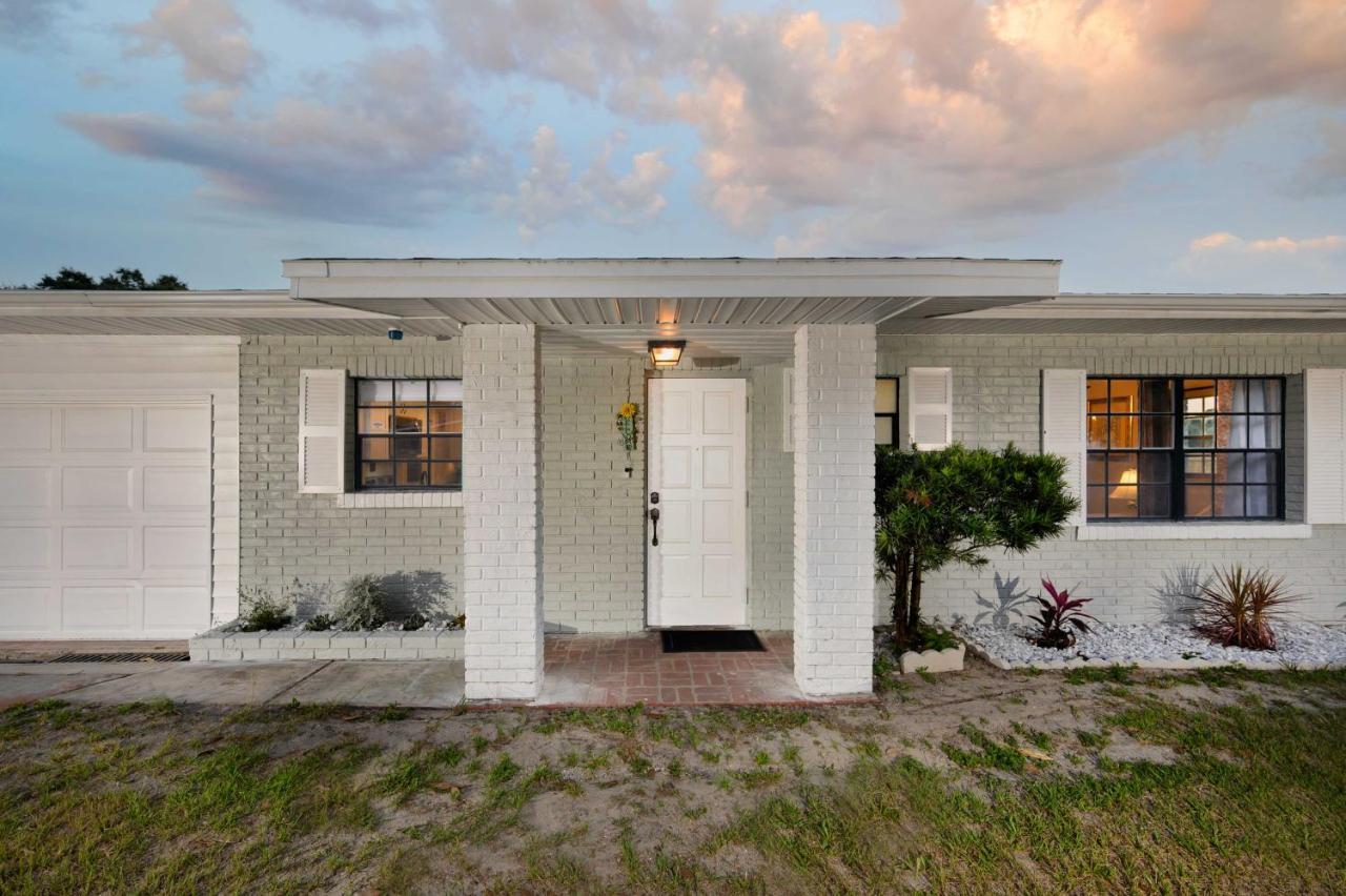 Lakefront Home With Screened Porch And Grill Winter Haven Extérieur photo